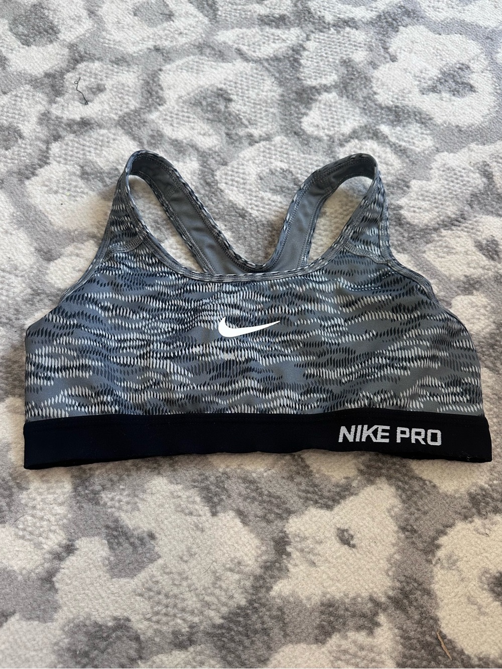 Nike Pro Dri Fit Sports Bra Women’s Small Gray Black White Racerback Activewear